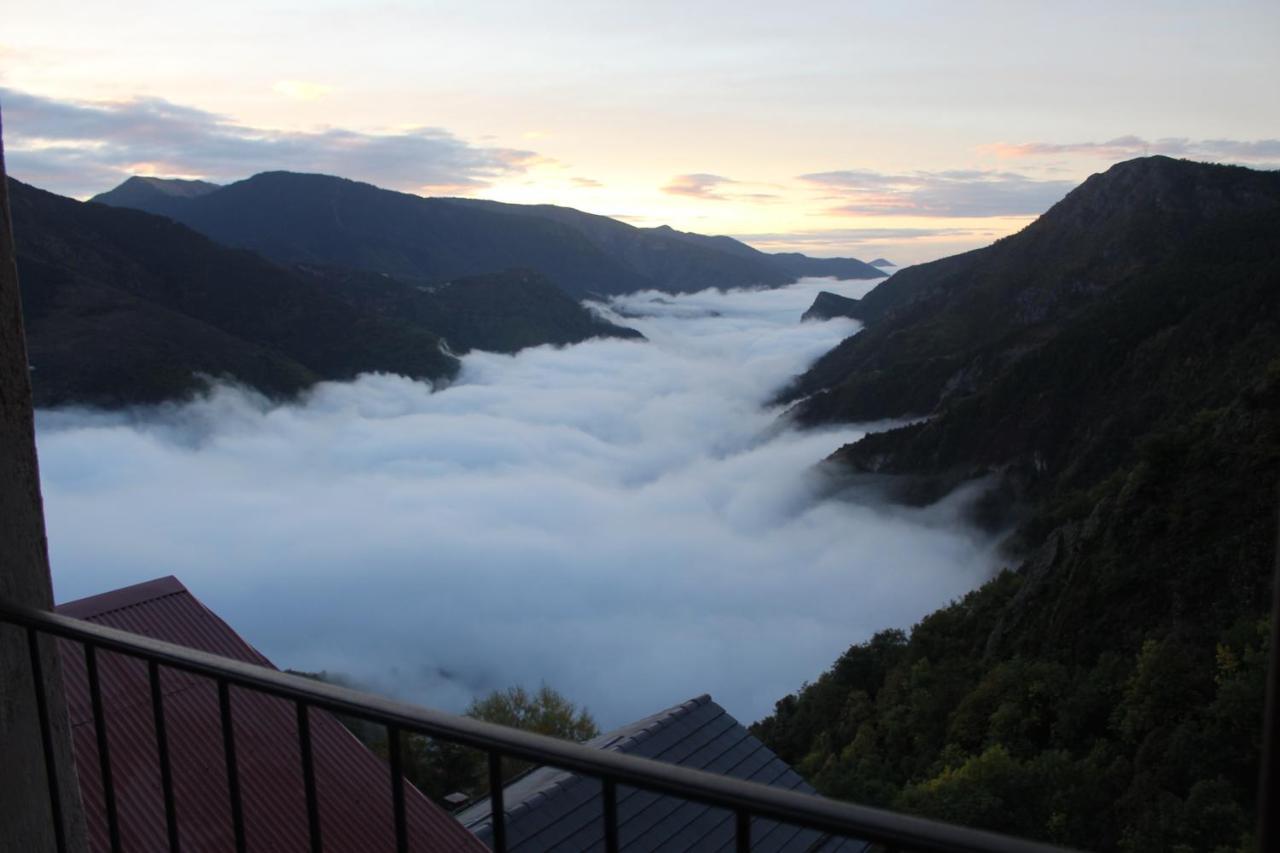 Auberge Lo Robur Roure Экстерьер фото